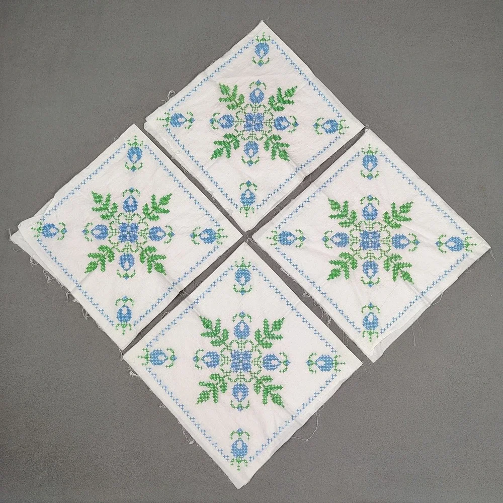 Vintage Embroidered Tea Towel Set (4) Blue White Floral Unfinished Linens 12x26